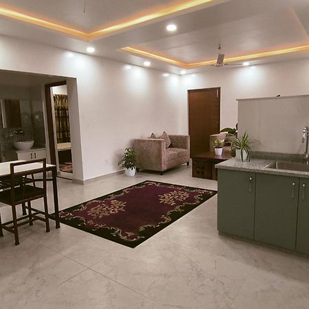 2Bhk Rental Apartment بهاراتبور المظهر الخارجي الصورة