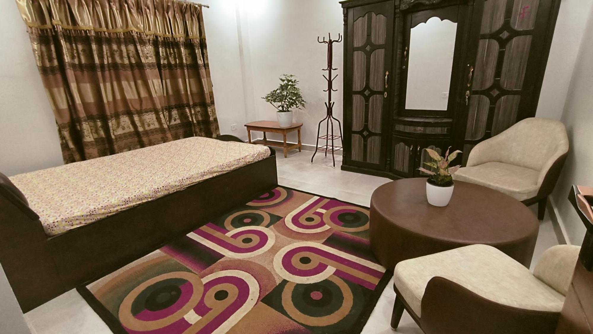 2Bhk Rental Apartment بهاراتبور المظهر الخارجي الصورة
