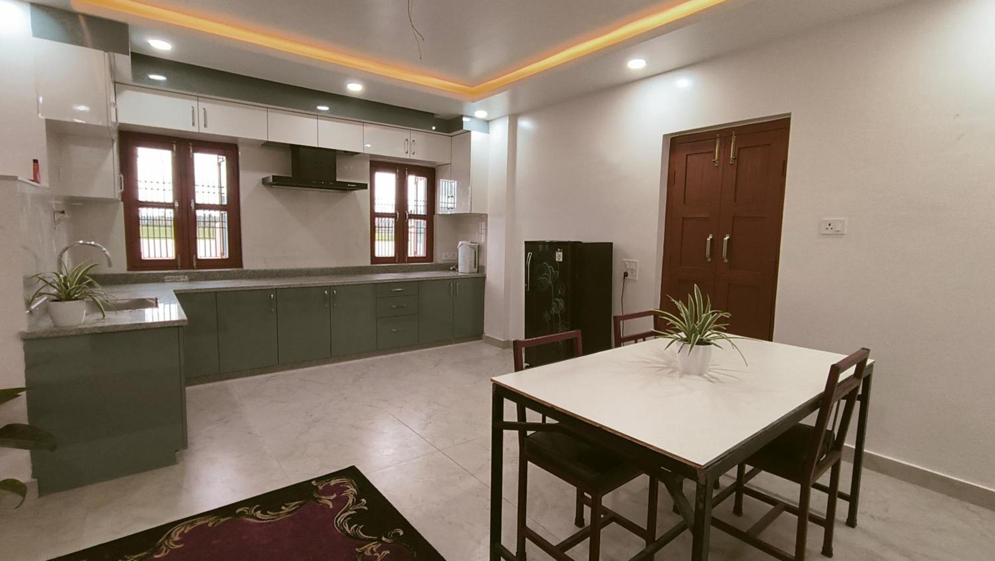 2Bhk Rental Apartment بهاراتبور المظهر الخارجي الصورة